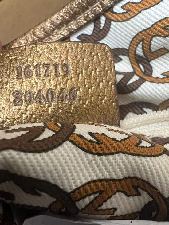 Gucci Beige and Brown GG Canvas Tote with Leather Trim - Picture 6 of 17